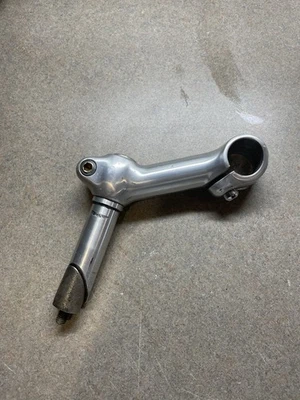 Vástago de pluma Nitto Putter vintage de 1", elevación de ~ 25 grados, longitud de 90 mm - MTB vintage Foto 1 de 4