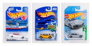 Lote de tres autos diecast de lujo Hot Wheels - Imagen 1 de 7