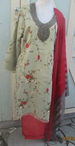 beautiful flower embroidery salwa kameez material emborder chiffon Size 3XL 48 - Picture 1 of 3