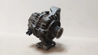ALTERNADOR V-SNAAR Mazda 2 (NB/NC/ND/NE) 2007 2S6T10300CB / MIC31Q80RA Foto 1 de 4
