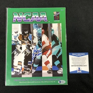 Red Berenson Signed 1996 Frozen Four Program Michigan Championship Beckett COA - Picture 1 of 1