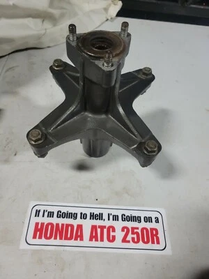Honda ATC250R 1983 1984 ATC 250R 250 R montaje de cojinete de cubo de rueda delantera 4-112 Foto 1 de 4