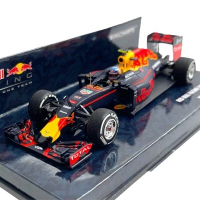 Modellino F1 Minichamps 1/43 Red Bull Racing RB12 M. Verstappen #33 Winner Sp... - Immagine 1 di 4