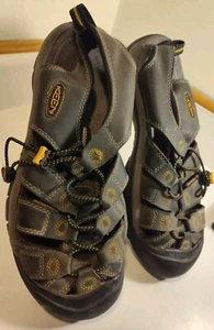 Keen Sandals Closed Toe Hiking Newport Leather Tan Brown Women's Size 10 - Picture 1 of 6