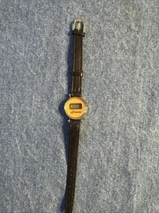 Vintage Somine Women’s Digital Wristwatch With Leather Band - Picture 1 of 12