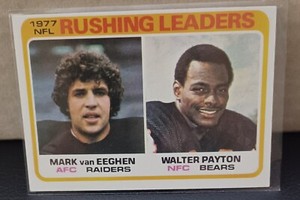 Walter Payton & Mark van Eeghen Rushing Leaders 1977 Topps Card #333 Great Cond
