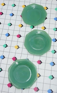 Vintage Akro Agate Jadeite Green Octagonal Children's Plate 4 1/4" SET of 3 - Picture 1 of 12