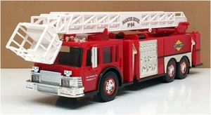 Sunoco 1/35 Scale 11312 - Aerial Tower Fire Truck 1995 - Red/White - Picture 1 of 6