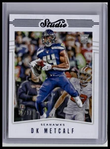 2019 Panini Chronicles #S12 DK Metcalf Studio Blue 31/99 Rookie RC-149 - Picture 1 of 2
