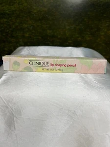 Clinique Lip- Shaping Pencil 1.8g 12 Blush Rose  - Picture 1 of 9
