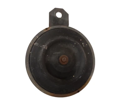 1989-1997 CHEVROLET TRACKER ГУДОК P/N 38500-8100 ПОДЛИННЫЙ OEM GEO DENSO Б/У ДЕТАЛЬ - Изображение 1 из 4