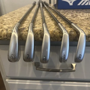 Mint Mizuno JPX 925 Hot Metal Pro Irons 6-PW Recoil 90 Dart F4 Graphite Stiff - Picture 1 of 9