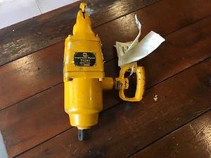 INGERSOLL RAND 712A1 government issued 1" pneumatic impact wrench.....NICE - Picture 1 of 6