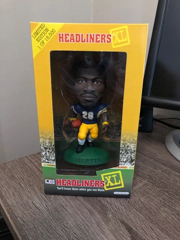 Curtis Martin Pittsburgh Panthers NIB/Sealed Headliners XL Figure 1998 /15000 Cover