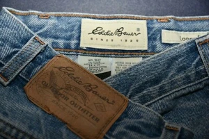 Eddie Bauer Premium Denim Loose Fit W 34 x L 30 Men's Jeans - Picture 1 of 5