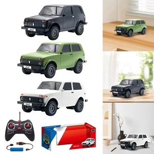 Coche con control remoto Niva SUV modelo a escala 1:12 con luces juguete de regalo de cumpleaños para niños - Imagen 1 de 8