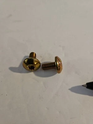 Arctic Cat самонарезающий винт (M6 x 1,0 x 12), (2 за $16) 8476-612 новый из старых запасов OEM AC30 - Изображение 1 из 2