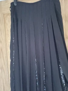 Per Una M&S Ladies Sparkle Skirt Size 16R Excellent Condition. - Picture 1 of 10