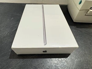 Apple iPad 9ème Génération 64Go Gris Sidéral WiFi Neuf et scellé - Photo 1/4