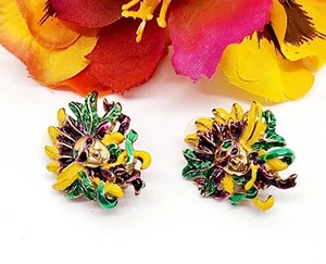 Vintage Signed "Best" Mask Patern Gold Tone Multicolor Enamel Clip On Earrings - Picture 1 of 5