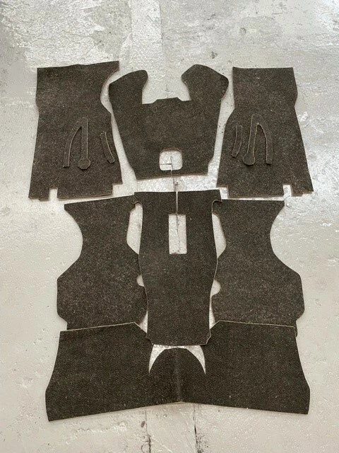 FORD CAPRI UNDER-CARPET SOUNDPROOFING KIT — 第 1/1 张图片