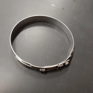 MOTO GUZZI V7 V85 V9 Ø 59.5 SUCTION HOSE CLAMP CM258302 - Picture 1 of 2