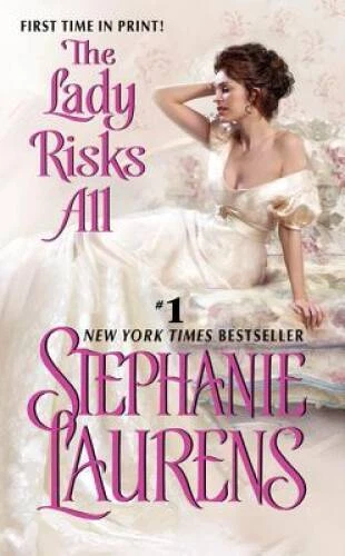 The Lady Risks All - Mass Market Paperback By Laurens, Stephanie - VERY GOOD Foto 1 de 1