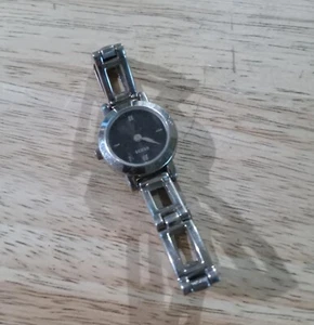 Guess G55100L Quarz Analog Damenuhr - benötigt Akku - Bild 1 von 7
