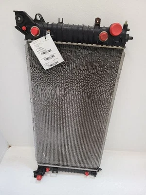 2014-2016 GMC SIERRA 1500 PICKUP Radiator 6 Speed Transmission Opt Myc 84062175 - Image 1 of 4