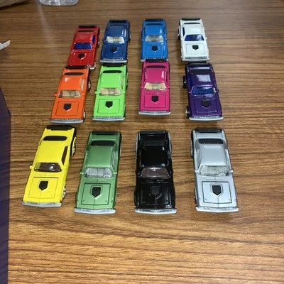 Johnny Lightning 1:64 1971 Plymouth Hemi Cuda lote suelto de 12 Foto 1 de 4