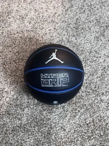 Jordan Hyper-Grip OT Basketball - Bild 1 von 4