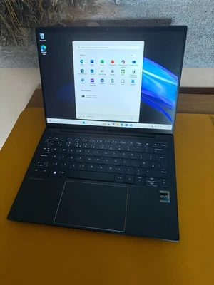 HP Dragonfly G4 13.5" ~ i7-1355U ~ 32Gb ~ 512Gb ~ 3 Battery Cycles ~ 4G Cellular - Image 1 of 4