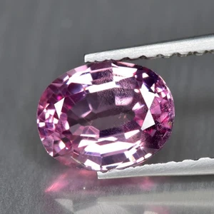 Granato Malesia Rosa Naturale 1,26Ct VVS Chiarezza, Elegante Gemma Tanzania - Foto 1 di 1