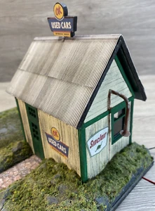 Maqueta de tren a escala HO de colección diseño cobertizo/garaje/edificio modificado usado - Imagen 1 de 12