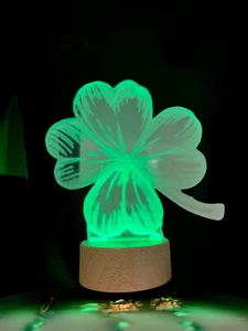 St. Patrick's day 4 Leaf Clover LED Night Light 16 colors 4 modes w/remote &usb - Picture 1 of 4