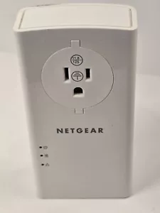 NETGEAR PLP2000 Dodatkowe gniazdo Powerline Adapter 2000Mbps - Zdjęcie 1 z 4