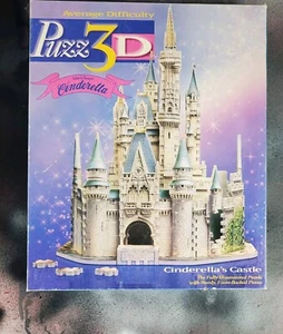 Vintage 1995 Disney Cinderella's Castle Puzzle 3D Puzzle 530 Teile 1155L - Bild 1 von 11