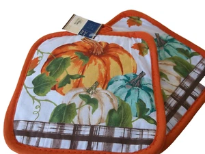 Set of 2 Same Printed Kitchen Pot Holders(7"x7") FALL PUMPKINS - Picture 1 of 2