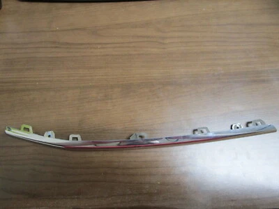 2019-2022 Mercedes Benz Sprinter Chrome Grill RH Front Trim Molding Foto 1 de 4