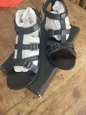 NUEVO EN CAJA FIRETRAP SANSALS NEGRO UJ TALLA5 Foto 1 de 4