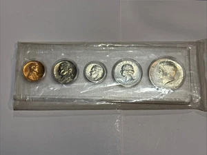 1964 PHILADELPHIA MINT COINS UNCIRCULATED YEAR SET - Picture 1 of 2