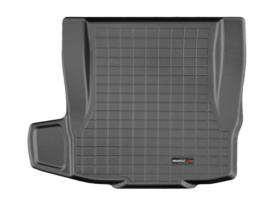 Forro de carga WeatherTech para 135i/128i/135is - negro Foto 1 de 4