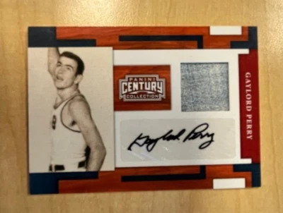 2010 Panini Century Collection #71 Gaylord Perry Auto & Jersey /99 Giants HOF - Image 1 of 2