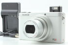 [Prawie idealny] Kompaktowy aparat cyfrowy Fujifilm serii X XQ2 12,0MP biały z JAPONII