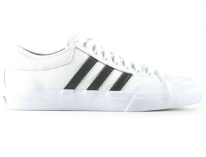 adidas matchcourt triple white