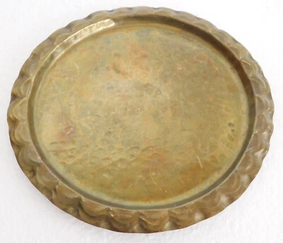 Art Deco Messing Tablett Otto Voss kunstvolle Handarbeit Hammerschlag Ø23cm - Bild 1 von 4