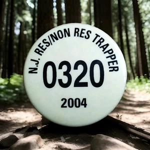 2004 New Jersey Resident/Non Resident Collectible Trapper Pin 0320 - Bild 1 von 13
