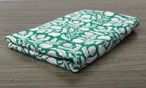 2.5 YD Indian Hand Block Floral Print Cotton Fabric Clothing Dress Voile Fabric - Picture 1 of 9