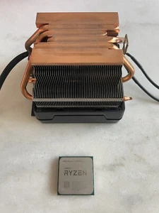 AMD Ryzen 7 3700x - Picture 1 of 7