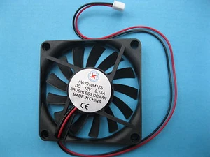 2 pcs Brushless DC Cooling Fan 12V 7010S 13 Blade 70x70x10mm 2pin Sleeve Bearing - Picture 1 of 4